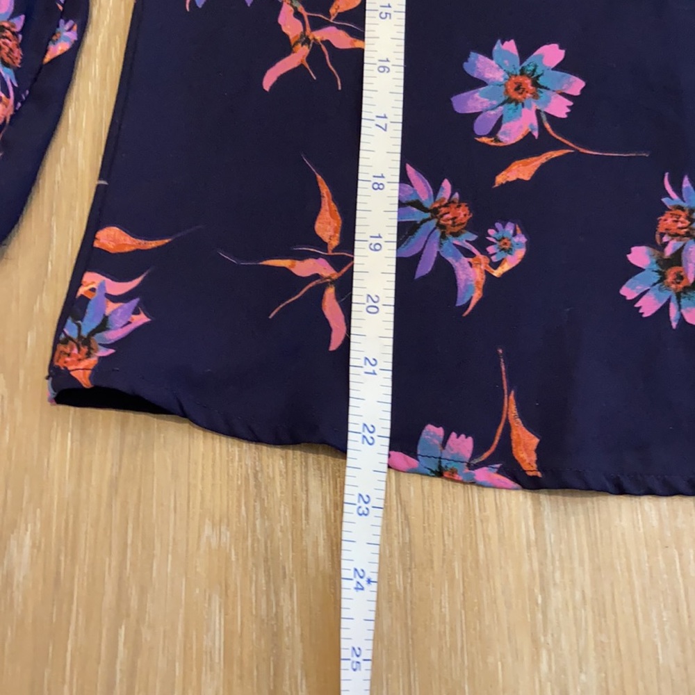 🌸Floral top - Picture 6 of 10